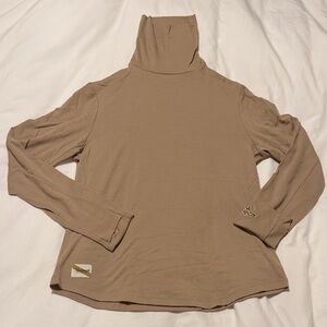 Tracksmith Fells Turtleneck Long Sleeve Top